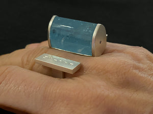 Illusion ring "Silence is not golden"