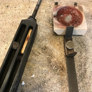 Melting crucible for gold