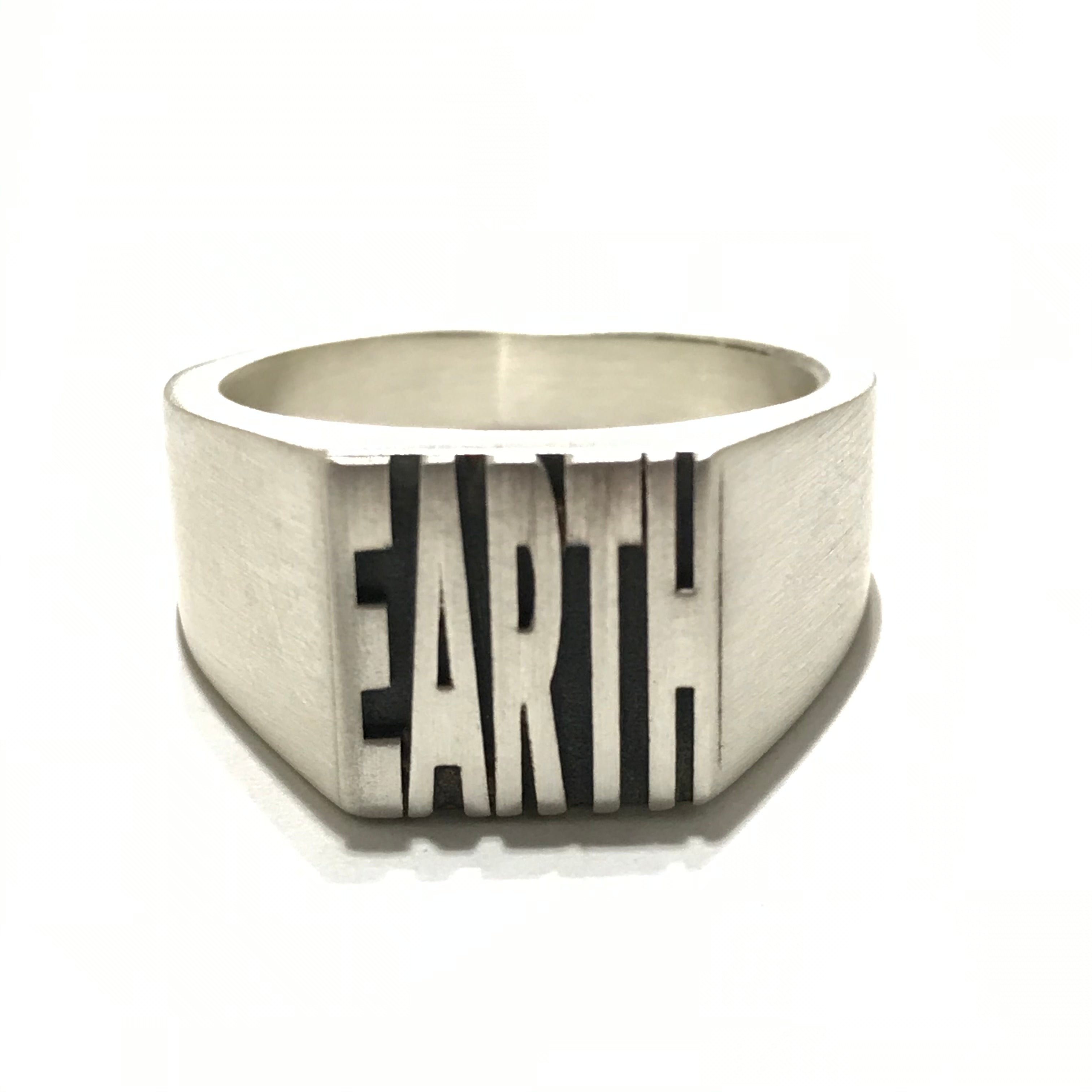 For HIM Signet ring EARTH